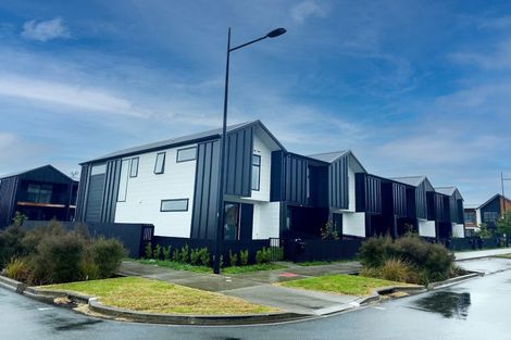 Photo of property in 16 Tuputupu Drive, Kumeu, 0810