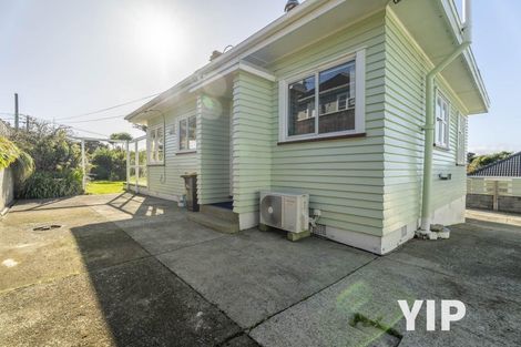 Photo of property in 159 Broderick Road, Johnsonville, Wellington, 6037
