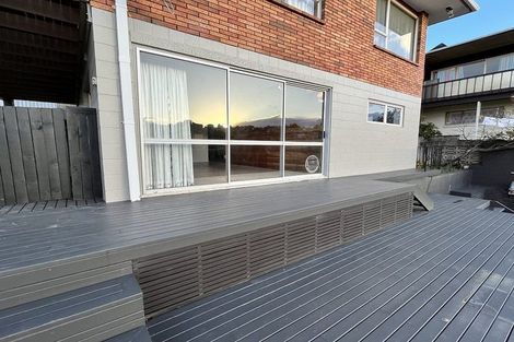 Photo of property in 8 Ponui Place, Mairangi Bay, Auckland, 0630