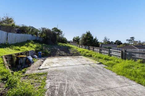 Photo of property in 16 Millstream Drive, Henderson, Auckland, 0610