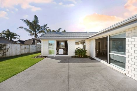 Photo of property in 17 Michael Terrence Place, Flagstaff, Hamilton, 3210