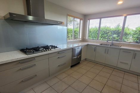 Photo of property in 35 Magma Crescent, Stonefields, Auckland, 1072