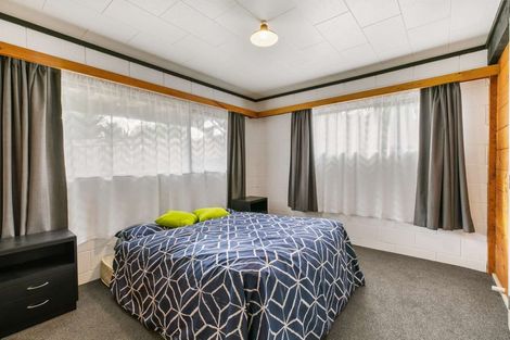 Photo of property in 50 Cumberland Crescent, Welcome Bay, Tauranga, 3112