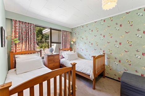 Photo of property in 13 Kotare Street, Waikanae, 5036