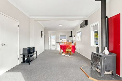 Photo of property in 43 Field Street, Aramoho, Whanganui, 4500