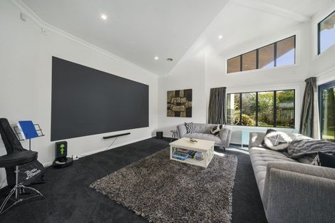 Photo of property in 3 Endeavour Drive, Whitby, Porirua, 5024