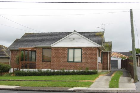 Photo of property in 15 Dublin Street, Pukekohe, 2120