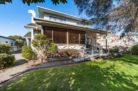 Photo of property in 82 Rongopai Street, Palmerston North, 4414