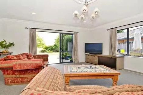 Photo of property in 7 Nottingham Drive, Hamilton East, Hamilton, 3216