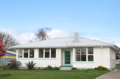 Photo of property in 92 Lipscombe Crescent, Havelock North, 4130