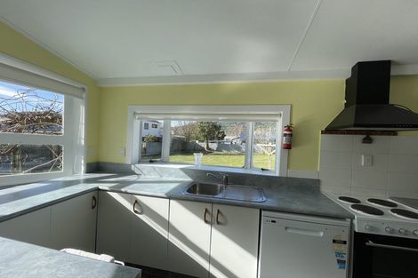 Photo of property in 6 Durham Street, Picton, 7220