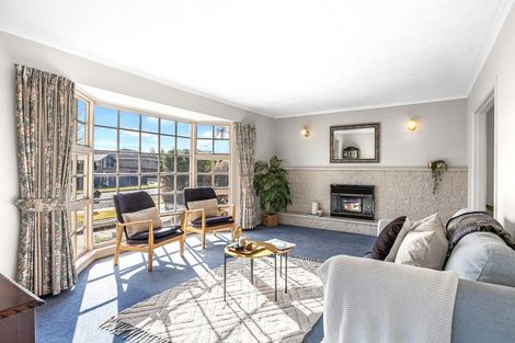 Photo of property in 7 Lombard Place, Avonhead, Christchurch, 8042