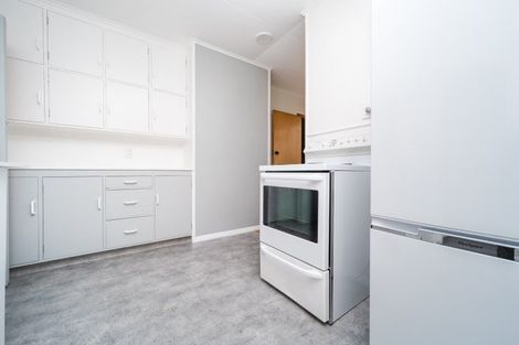 Photo of property in 64 Highbury Avenue, Highbury, Palmerston North, 4412