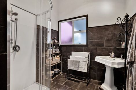 Photo of property in 45 Dives Avenue, Hawera, 4610