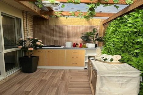 Photo of property in 25 Baltersan Drive, Flat Bush, Auckland, 2016