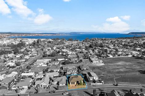 Photo of property in 19 Vaucluse Drive, Nukuhau, Taupo, 3330
