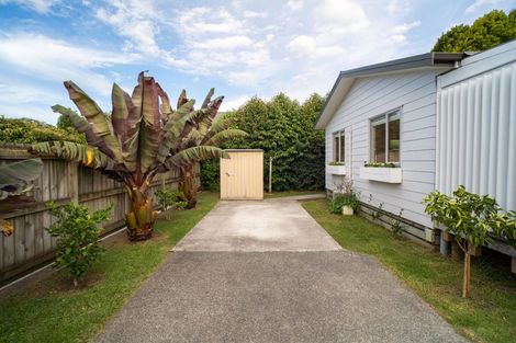 Photo of property in 16a Argyle Street, Waipu, 0510