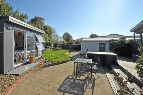 Photo of property in 222 Opawa Road, Hillsborough, Christchurch, 8022