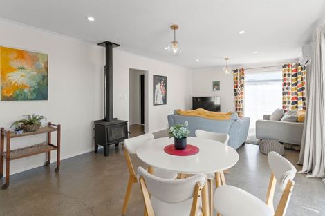 Photo of property in 2 Stoneleigh Drive, Solway, Masterton, 5810