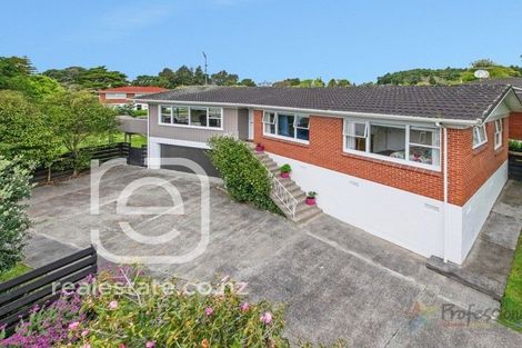 Photo of property in 7 Iorangi Place, Hillpark, Auckland, 2102