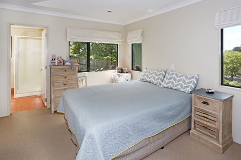 Photo of property in 8a Stembridge Avenue, Pukekohe, 2120