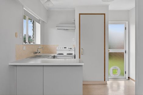 Photo of property in 41 Edgewater Parade, Waiuku, 2123