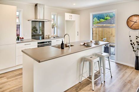 Photo of property in 3a Elm Street, Ebdentown, Upper Hutt, 5018