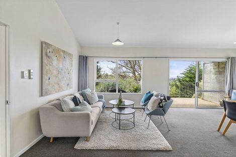 Photo of property in 24 Greendale Spur, Glenfield, Auckland, 0629