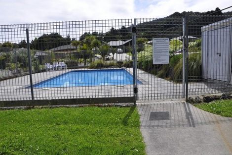 Photo of property in 13 Tieke Place, Horahora, Whangarei, 0110