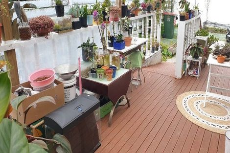 Photo of property in 13a Waari Avenue, Sunnyvale, Auckland, 0612