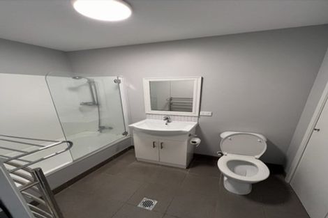 Photo of property in 3/464 Adelaide Road, Berhampore, Wellington, 6023