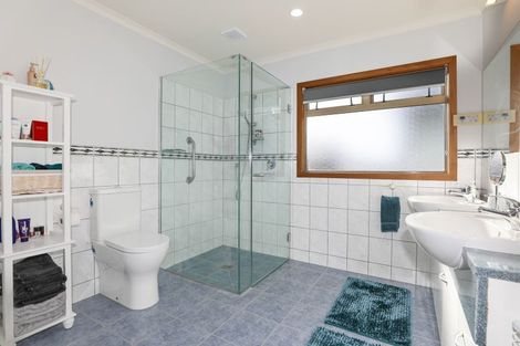 Photo of property in 2/31 Kurupae Road, Hilltop, Taupo, 3330