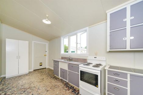 Photo of property in 14 Blackwell Street, Marton, 4710