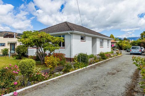 Photo of property in 52 Opie Street, Waimate, 7924