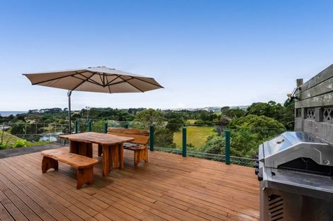 Photo of property in 14 Ngapapa Street, Urenui, 4375