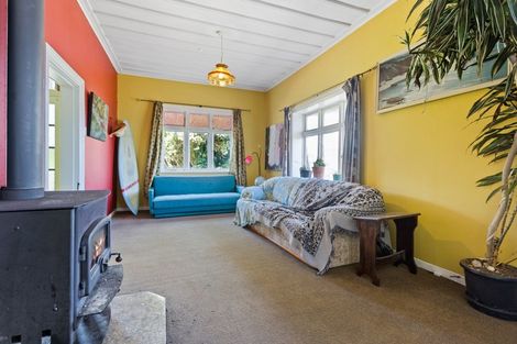 Photo of property in 246 Stent Road, Warea, New Plymouth, 4381