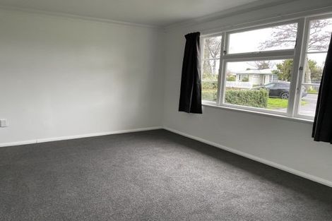 Photo of property in 15 Botanical Road, Takaro, Palmerston North, 4412