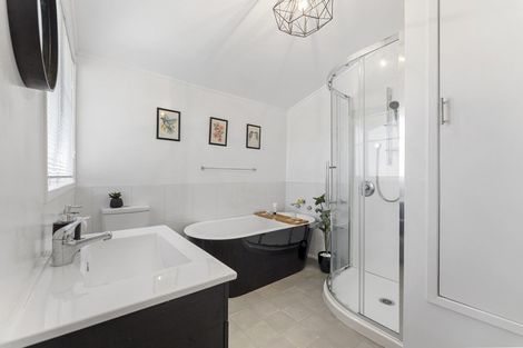 Photo of property in 28 Summerhays Street, Terrace End, Palmerston North, 4410