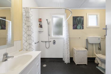 Photo of property in 12 Koraenui Street, Mangaweka, 4797