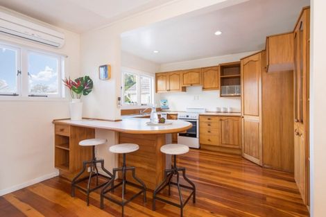 Photo of property in 7 Bungalow Avenue, Point Chevalier, Auckland, 1022