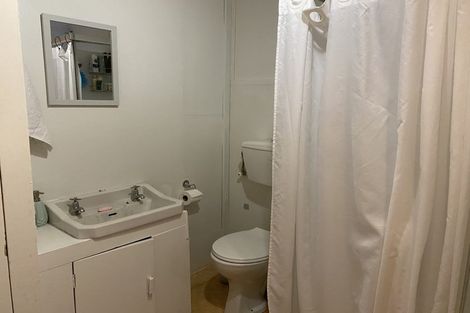 Photo of property in 18 Shoal Bay Road, Devonport, Auckland, 0624