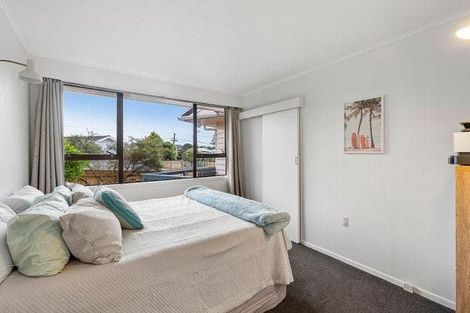 Photo of property in 4 Fincham Road, Raumati Beach, Paraparaumu, 5032