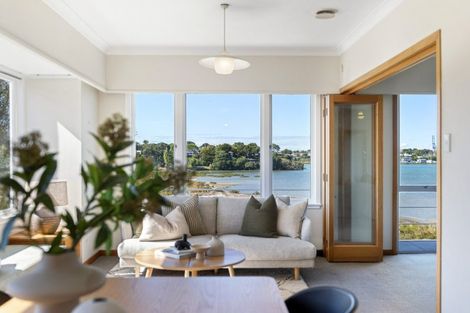 Photo of property in 1/15 Birkley Road, Bayswater, Auckland, 0622