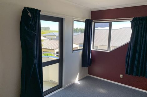 Photo of property in 11 Mcilwaine Place, Marton, 4710