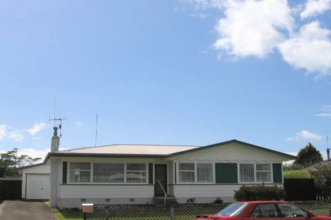 Photo of property in 15 Harris Street, Mount Maunganui, 3116