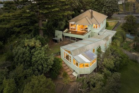 Photo of property in 15 Spur Grove, Titahi Bay, Porirua, 5022