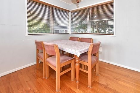 Photo of property in 73 Beeston Crescent, Manurewa, Auckland, 2102