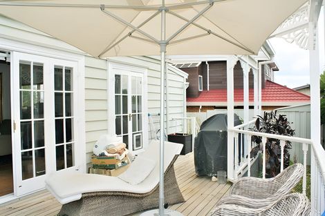 Photo of property in 35 Roberton Road, Avondale, Auckland, 1026