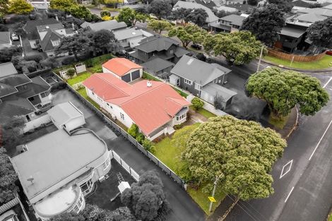 Photo of property in 57 Pohutukawa Street, Woburn, Lower Hutt, 5010