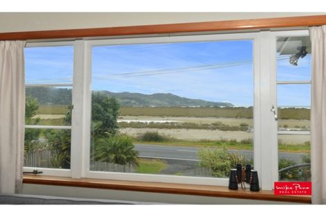 Photo of property in 25 Whangarei Heads Road, Onerahi, Whangarei, 0110